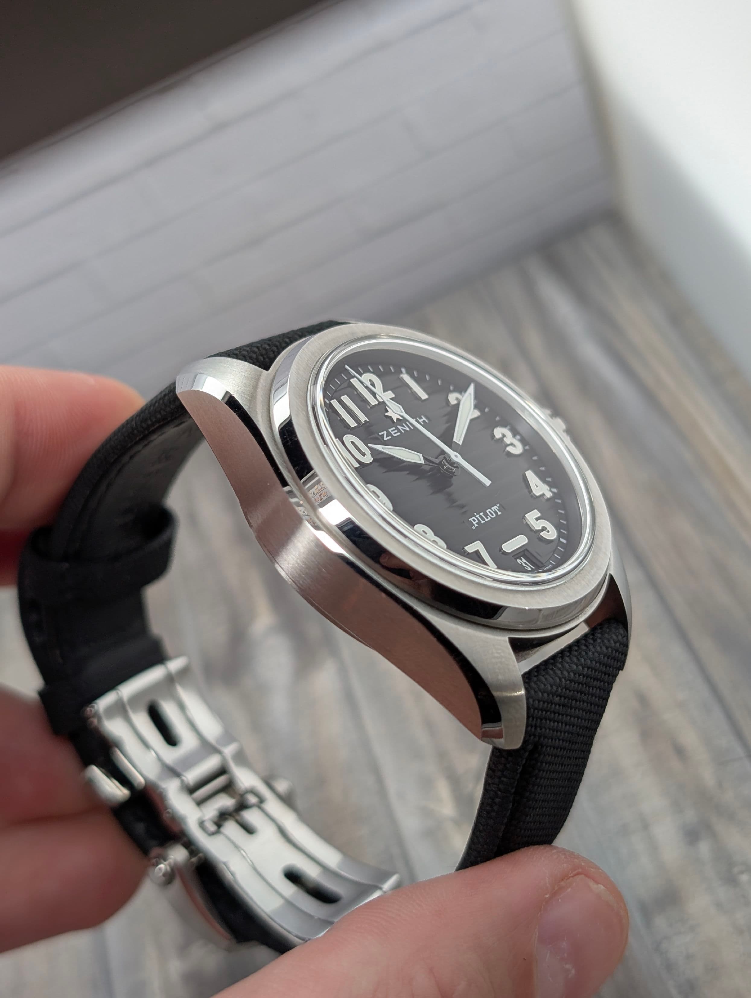 Zenith Pilot (OT88)