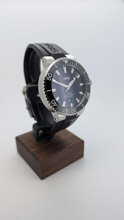 Oris Aquis Date (OT106)