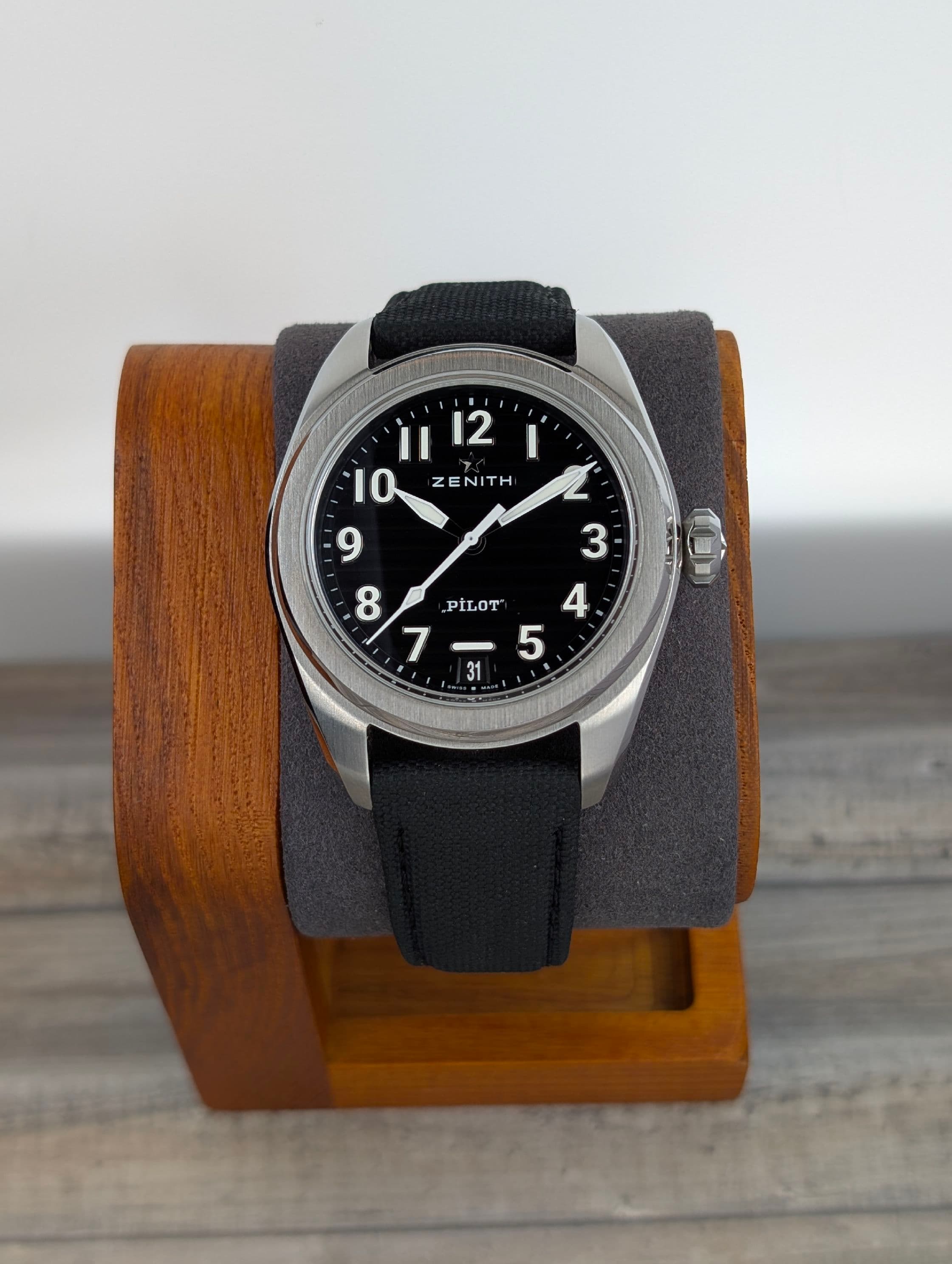 Zenith Pilot (OT88)